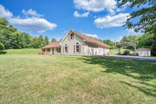 361 Saddlewood DR, Wirtz, VA 24184