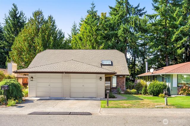 24613 13th Avenue S, Des Moines, WA 98198