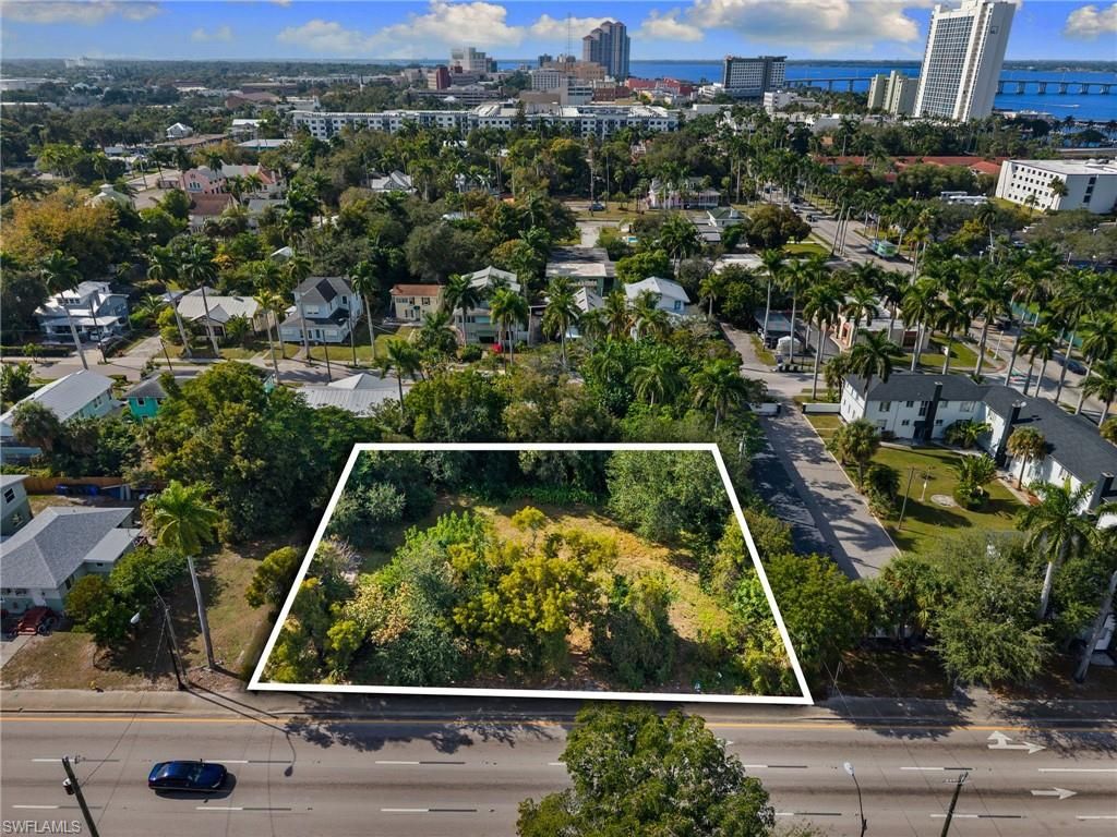 1526 Park AVE, FORT MYERS, FL 33901 — exterior