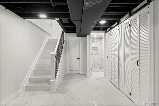 5635 Belmont Avenue, Dearborn Heights, MI 48127