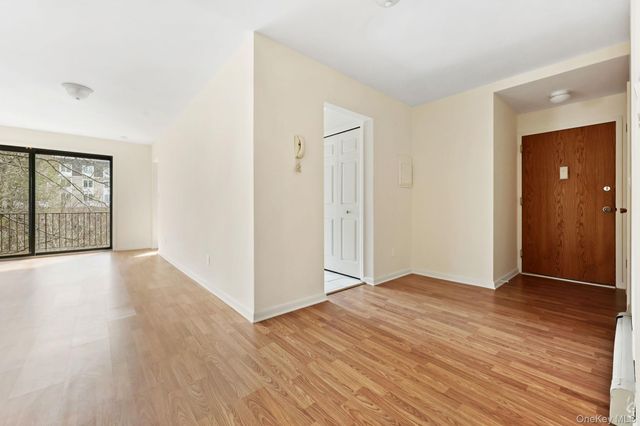 508 Central Park Avenue 5402, Scarsdale, NY 10583