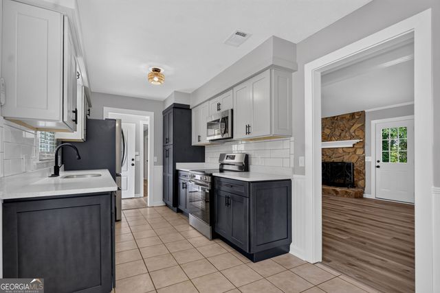 400 Woodland Drive, Lagrange, GA 30241