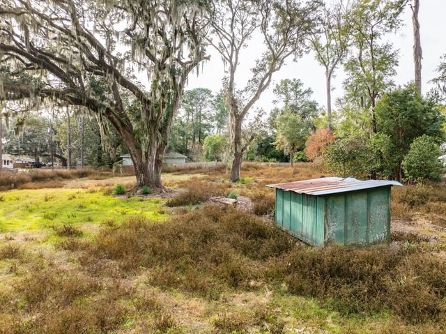 103 Whitfield Street, Beaufort, SC 29902