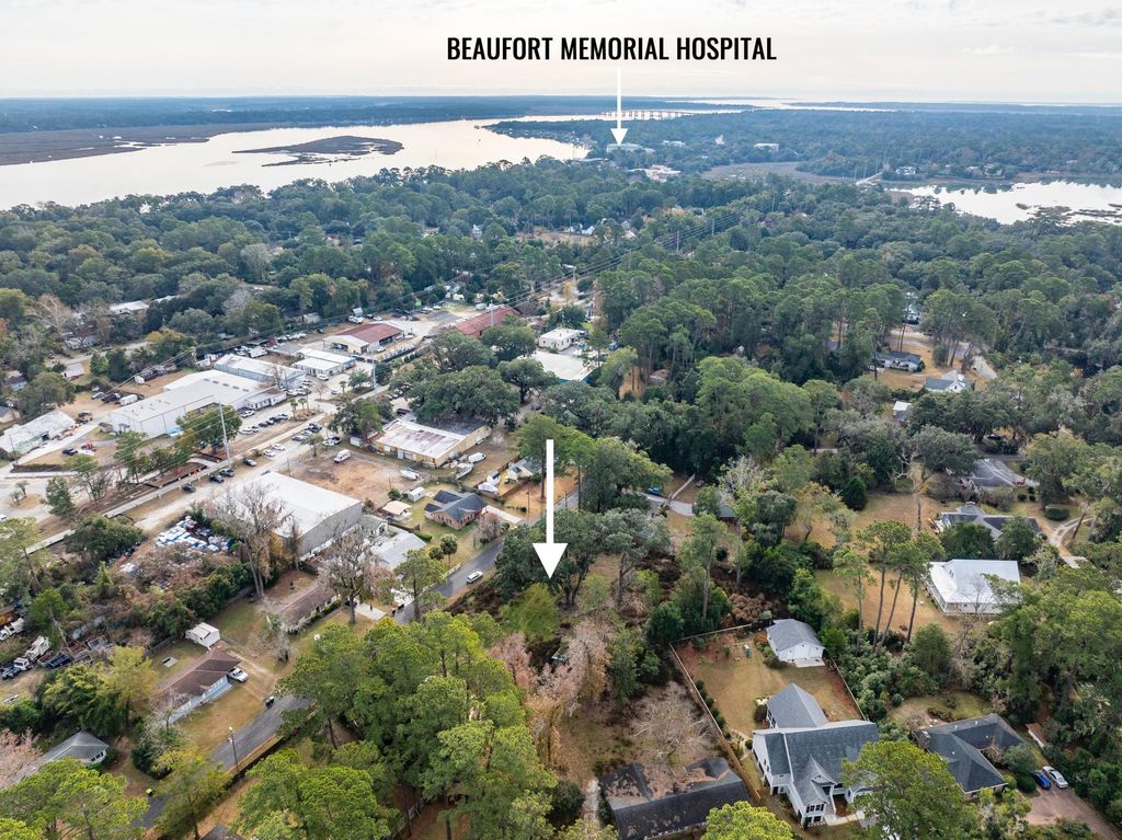 103 Whitfield Street, Beaufort, SC 29902