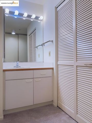 1300 Quarry Ct 303, Richmond, CA 94801