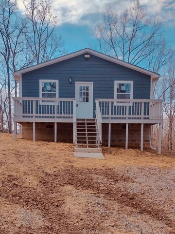 549 Dollar Dr, Altamont, TN 37301