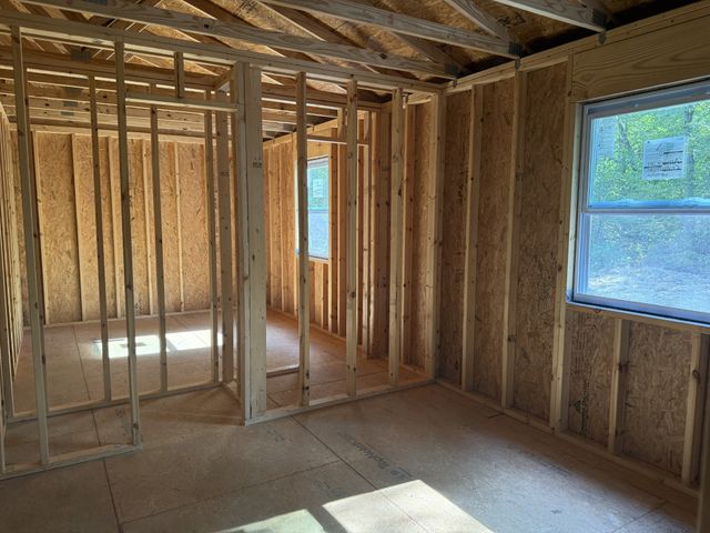 549 Dollar Dr, Altamont, TN 37301