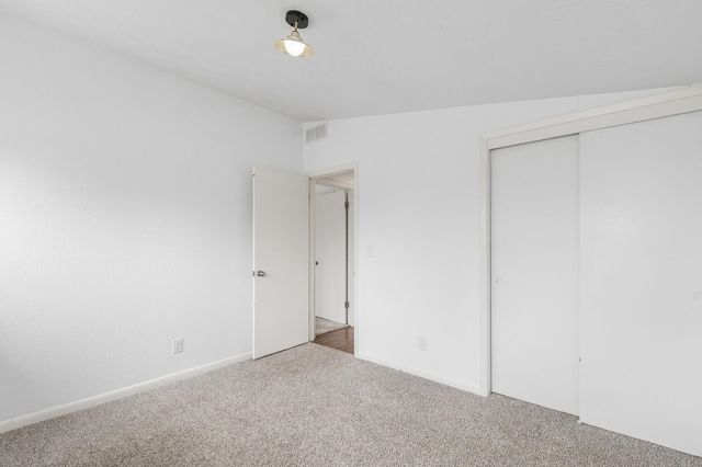 6401 N Randall St, Wichita, KS 67219