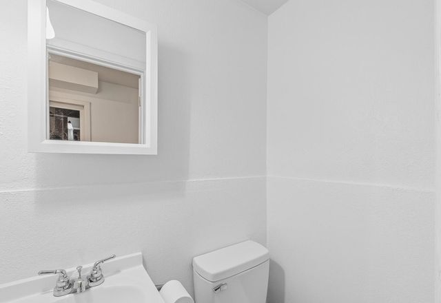 6401 N Randall St, Wichita, KS 67219