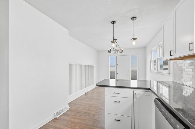 6401 N Randall St, Wichita, KS 67219