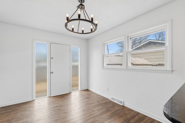 6401 N Randall St, Wichita, KS 67219