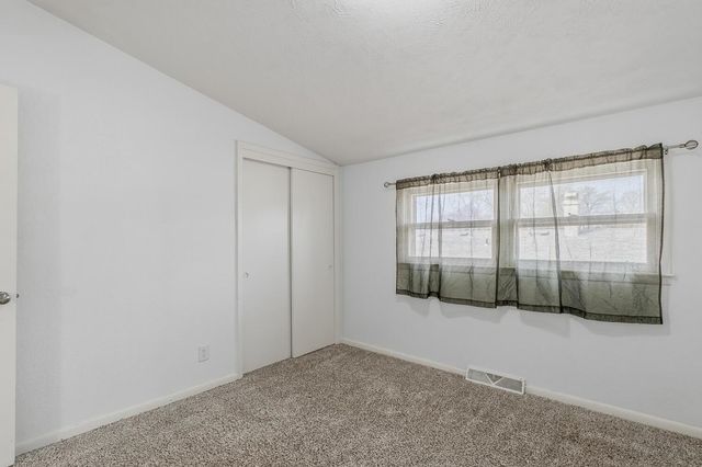 6401 N Randall St, Wichita, KS 67219