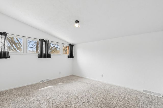 6401 N Randall St, Wichita, KS 67219