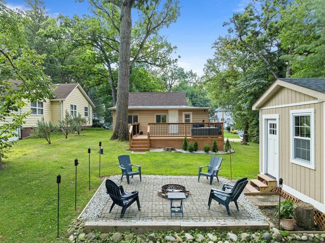 800 Lake STREET, Twin Lakes, WI 53181