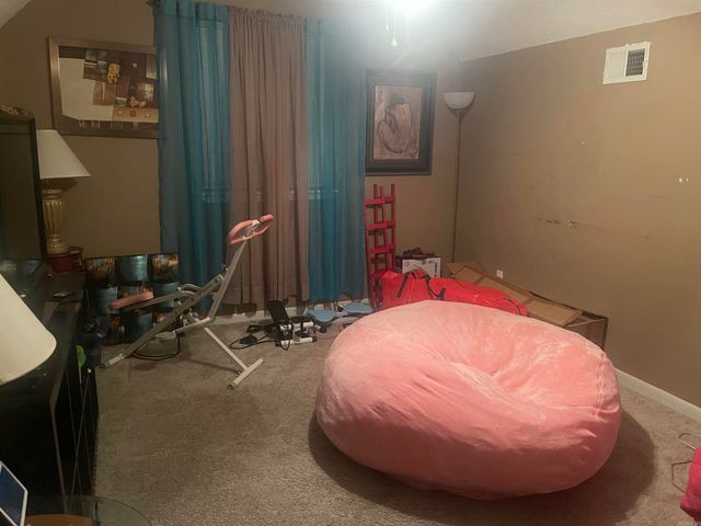 18 Woodbriar Dr, Jacksonville, AR 72076