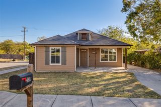 2836 Burchill Road S, Fort Worth, TX 76105