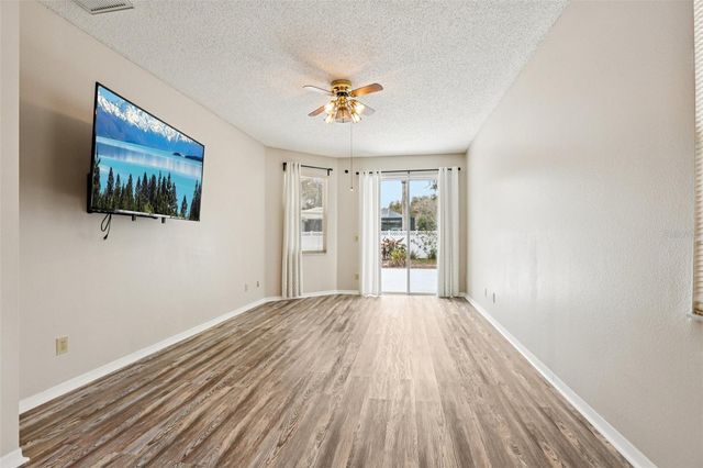 9305 WELLINGTON PARK CIRCLE, Tampa, FL 33647