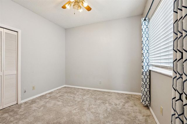 9305 WELLINGTON PARK CIRCLE, Tampa, FL 33647