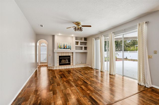 9305 WELLINGTON PARK CIRCLE, Tampa, FL 33647