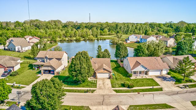 986 Youngs Creek Drive, Franklin, IN 46131
