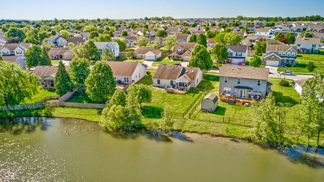 986 Youngs Creek Drive, Franklin, IN 46131