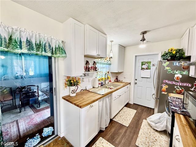 332 Dellwood AVE, Lehigh Acres, FL 33936