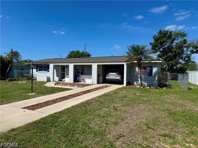 332 Dellwood AVE, Lehigh Acres, FL 33936