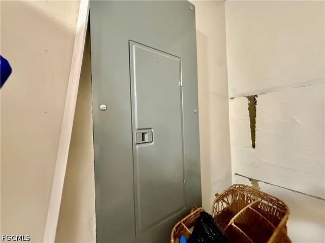 332 Dellwood AVE, Lehigh Acres, FL 33936