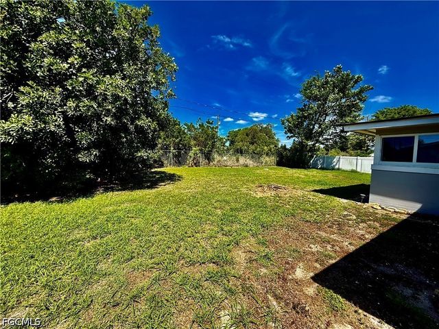 332 Dellwood AVE, Lehigh Acres, FL 33936