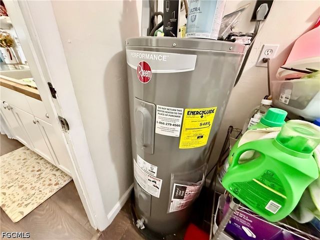 332 Dellwood AVE, Lehigh Acres, FL 33936