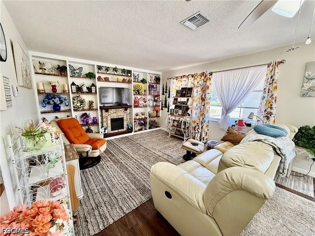 332 Dellwood AVE, Lehigh Acres, FL 33936