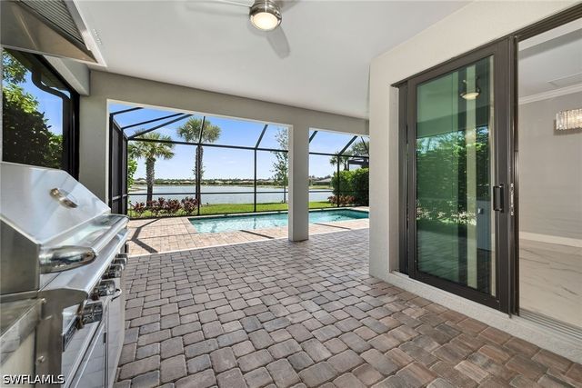 6787 Pennyroyal DR, Naples, FL 34114