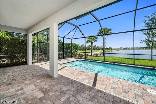 6787 Pennyroyal DR, Naples, FL 34114