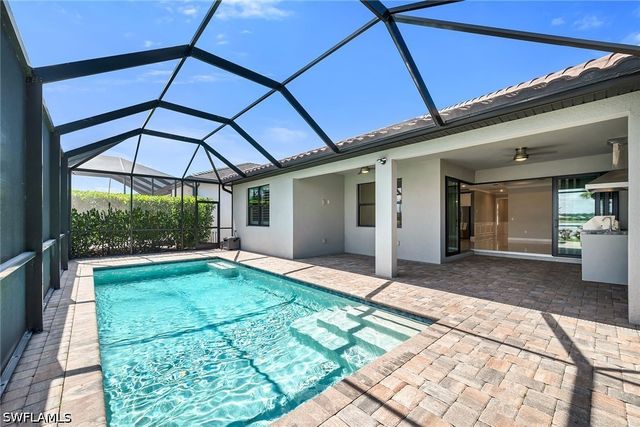 6787 Pennyroyal DR, Naples, FL 34114
