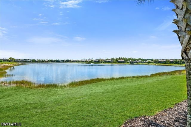 6787 Pennyroyal DR, Naples, FL 34114