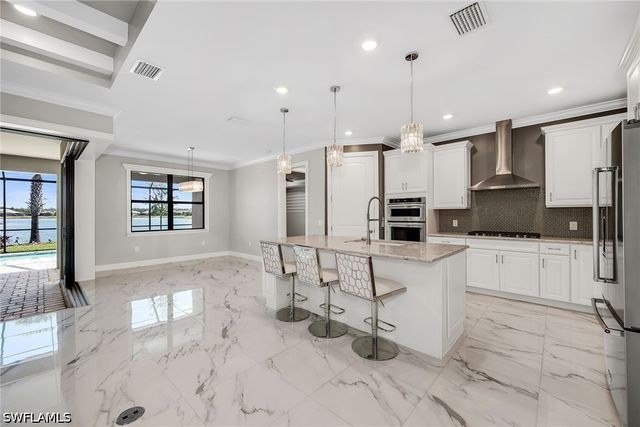 6787 Pennyroyal DR, Naples, FL 34114