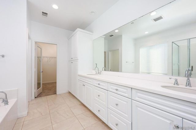 1022 18Th St, San Diego, CA 92154