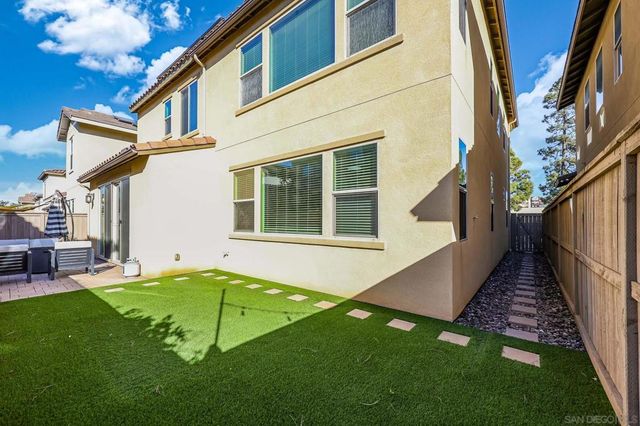 1022 18Th St, San Diego, CA 92154