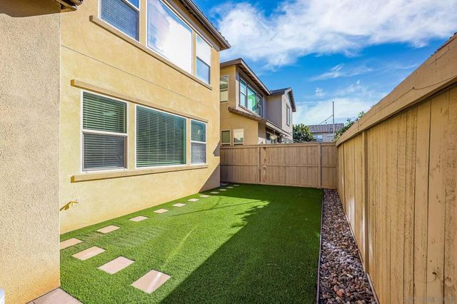 1022 18Th St, San Diego, CA 92154