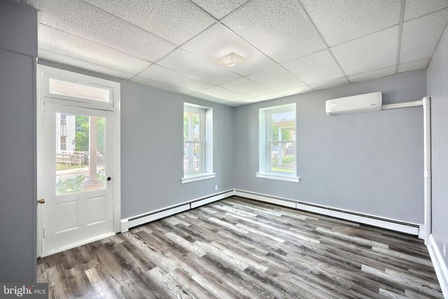 5 N 2ND ST, Mount Wolf, PA 17347