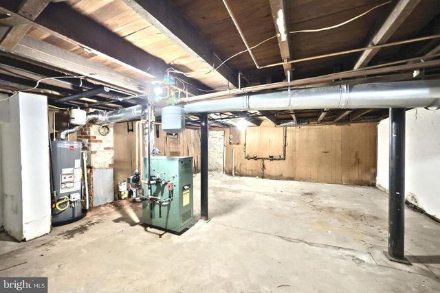 5 N 2ND ST, Mount Wolf, PA 17347
