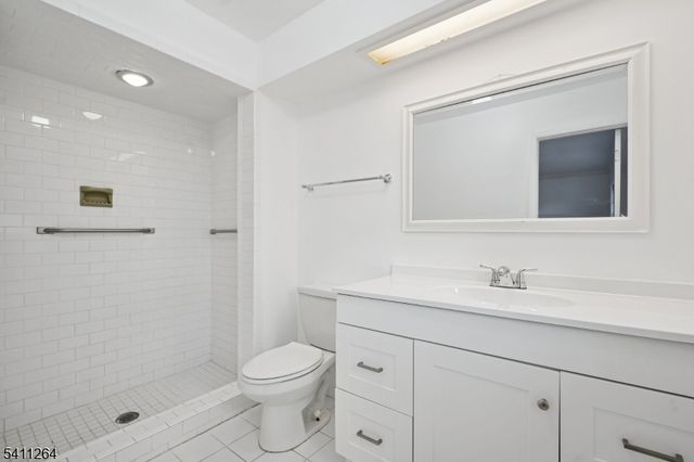 14 Mellon Ave, West Orange Twp., NJ 07052