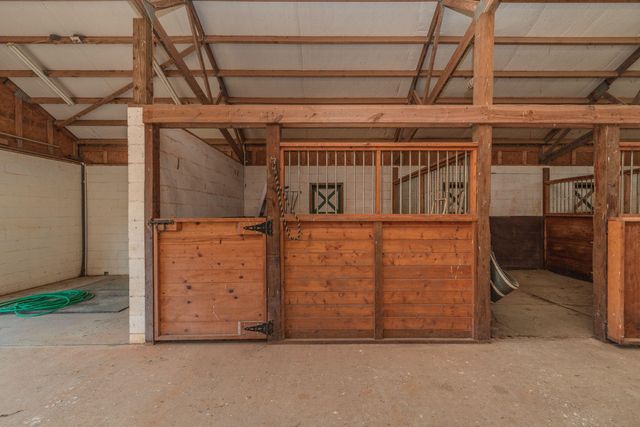 252 Moseley Road, Williston, SC 29853