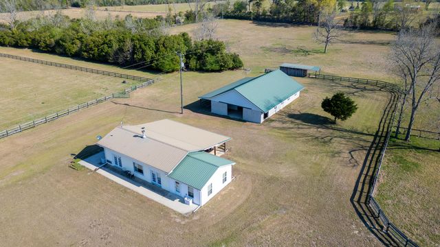 252 Moseley Road, Williston, SC 29853