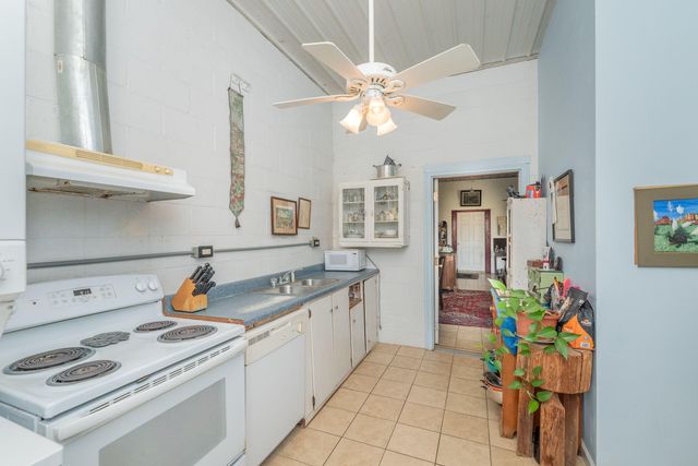 252 Moseley Road, Williston, SC 29853