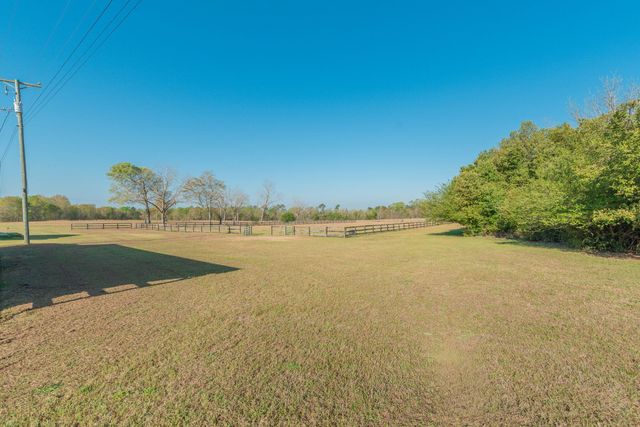 252 Moseley Road, Williston, SC 29853