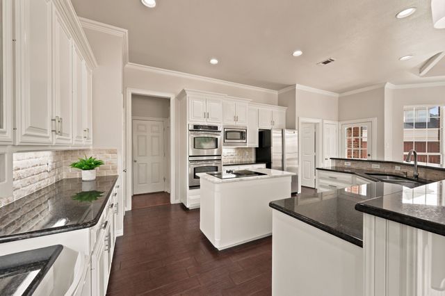 1601 Greenhill Court, Keller, TX 76248