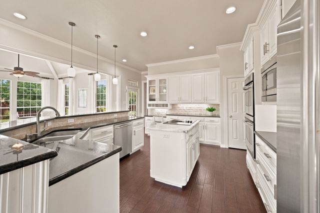 1601 Greenhill Court, Keller, TX 76248