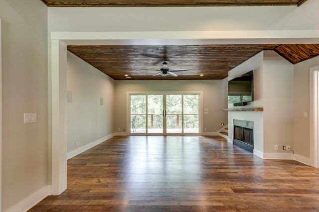 1095 Overlook Trl, Kingston Springs, TN 37082