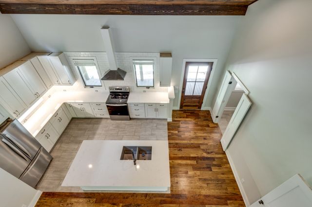 1095 Overlook Trl, Kingston Springs, TN 37082